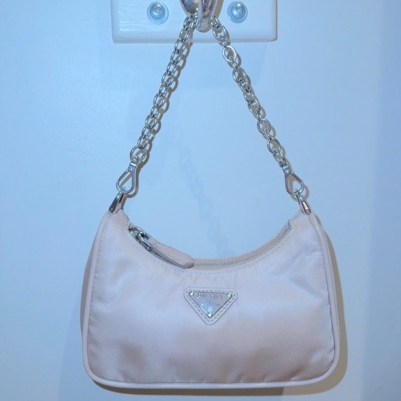 Authentic Prada micro Re-Edition 2005 Re-Nylon and Saffiano leather bag - Picture 1 of 14